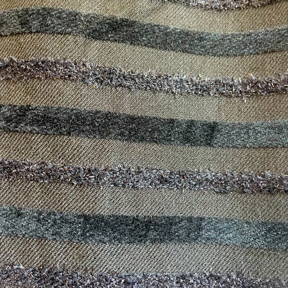 Ann Taylor pencil skirt - Picture 2 of 5